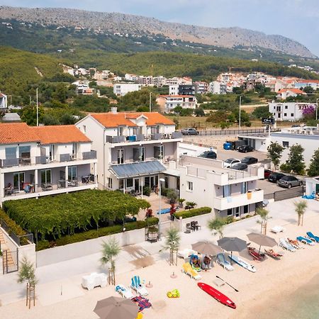 פודסטראנה Seaside Luxury Suites מראה חיצוני תמונה